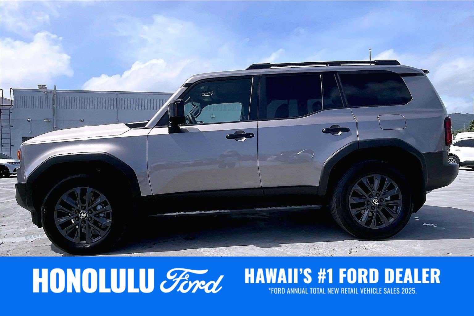 Used 2027 Toyota Land Cruiser AWD/4WD image 3