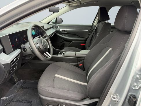 Used 2025 Hyundai Sonata SEL FWD image 9