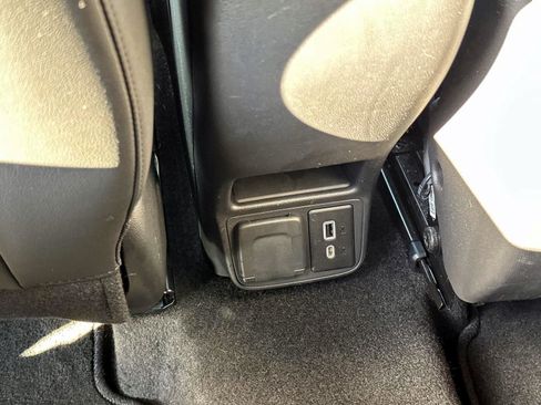 Certified 2023 Chevrolet TrailBlazer ACTIV w/ Sun and Liftgate Package image 13