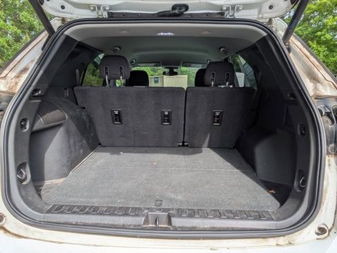 Used 2018 Chevrolet Equinox LT image 6