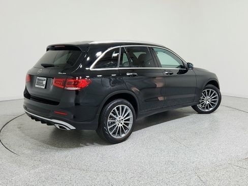 Certified 2022 Mercedes-Benz GLC 300 4MATIC image 3