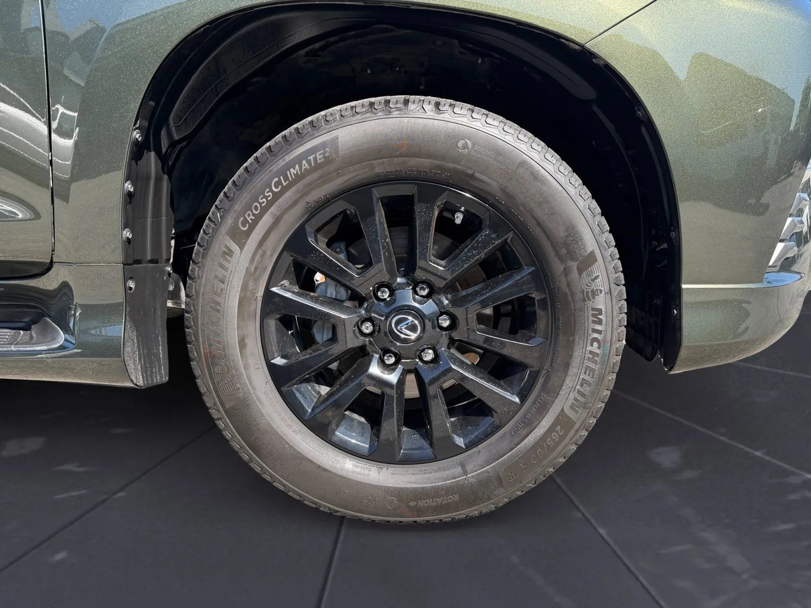 Used 2022 Lexus GX 460 AWD/4WD image 25