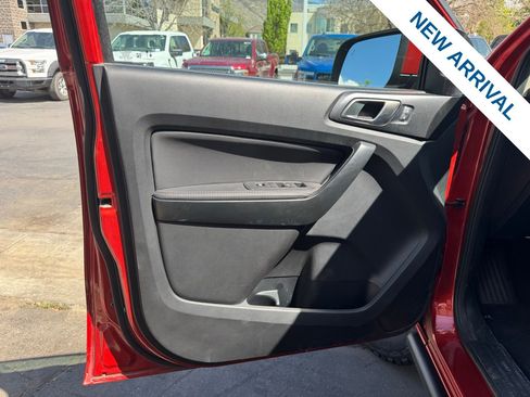 Used 2022 Ford Ranger Lariat w/ Tremor Off-Road Package AWD/4WD image 18