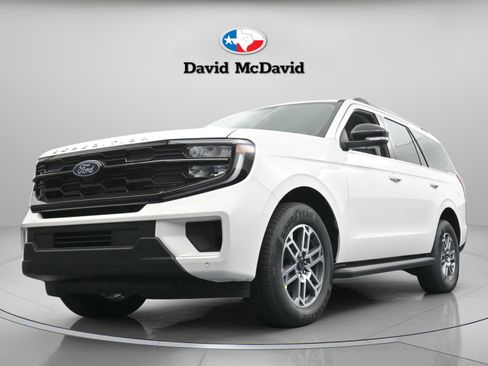 New 2025 Ford Expedition Active image 18