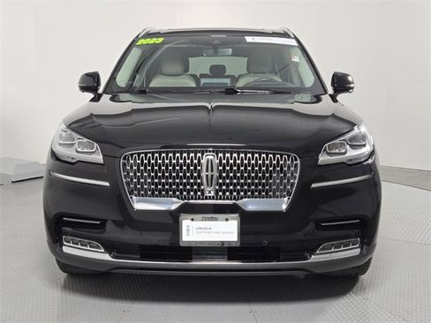 Certified 2023 Lincoln Aviator Reserve w/ Equipment Group 201A image 8