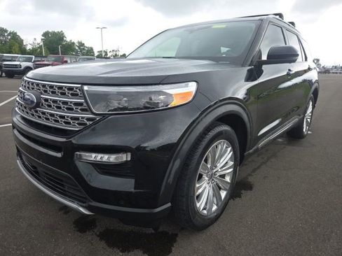 Used 2020 Ford Explorer Limited w/ Class III Trailer Tow Package RWD image 2