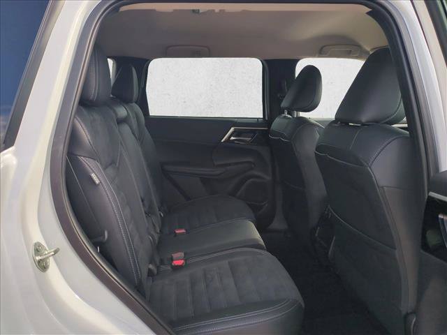 Used 2022 Mitsubishi Outlander SE AWD/4WD image 20