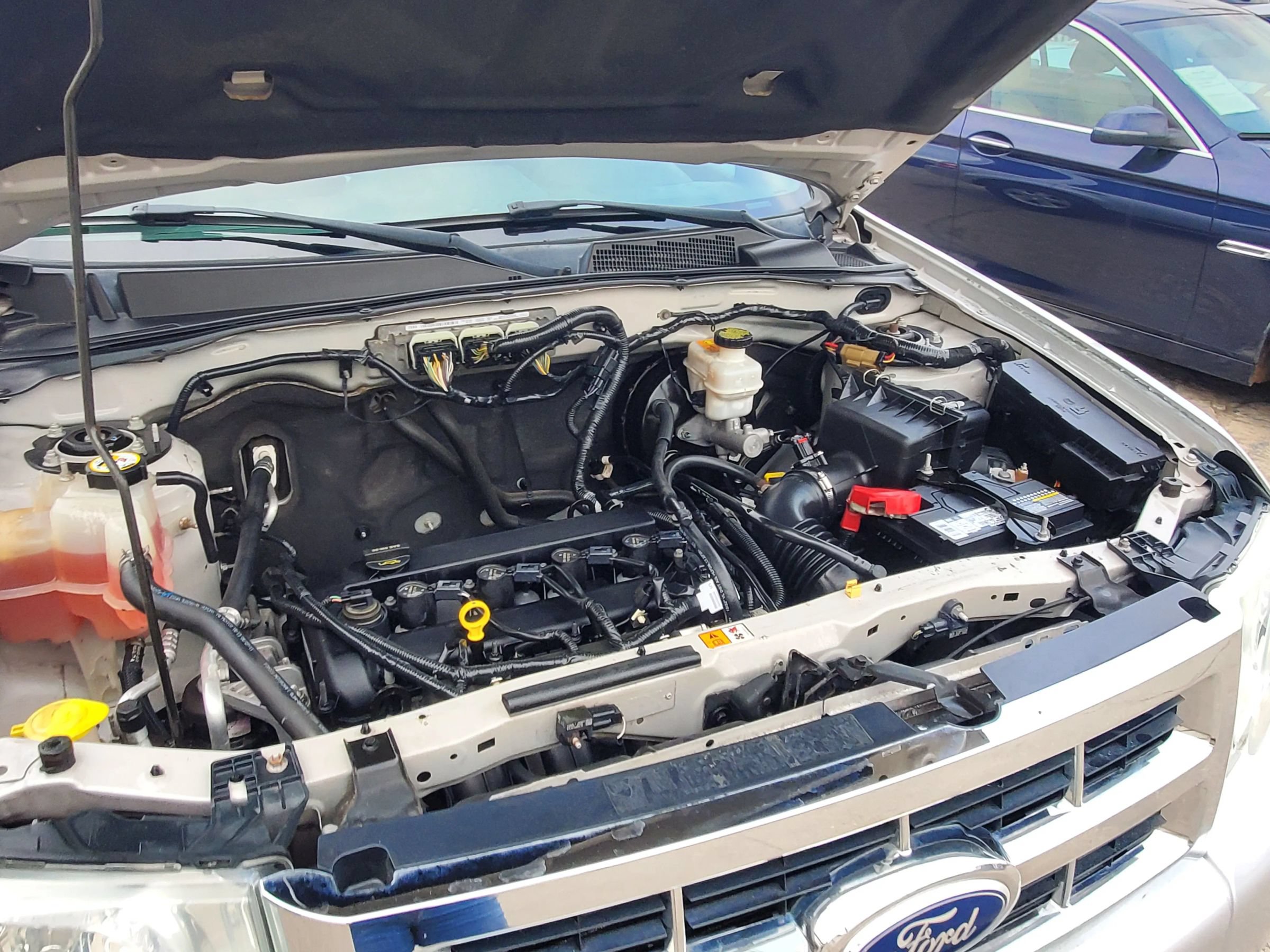 Used 2012 Ford Escape XLT FWD image 38