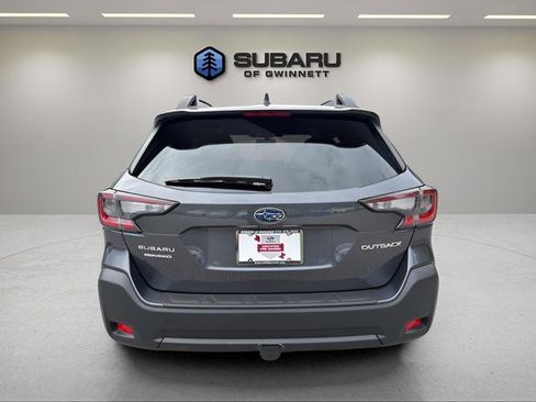Used 2025 Subaru Outback Premium w/ Popular Package #1A AWD/4WD image 4