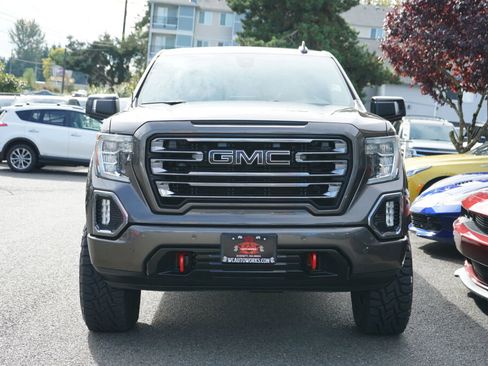 Used 2019 GMC Sierra 1500 AT4 w/ AT4 Premium Package image 9