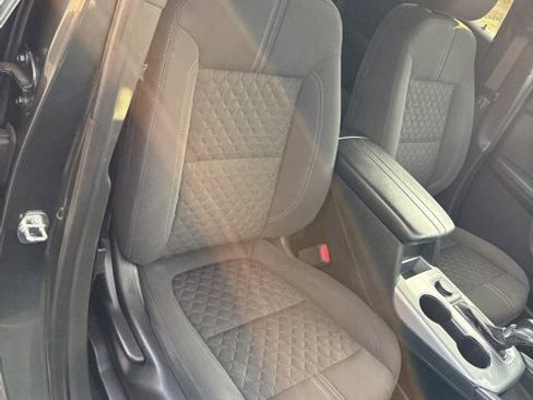 Used 2019 Chevrolet Blazer LT image 38