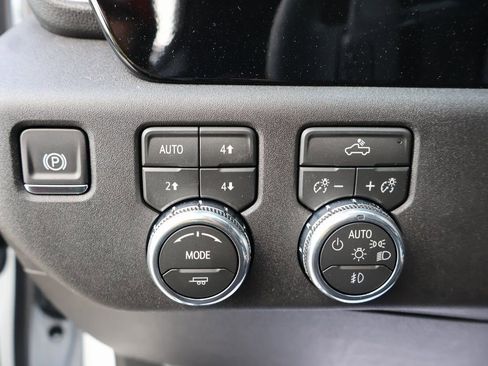 New 2026 GMC Sierra 1500 Elevation w/ Preferred Package AWD/4WD image 14