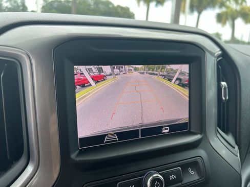 Used 2023 Chevrolet Silverado 1500 Custom AWD/4WD image 25
