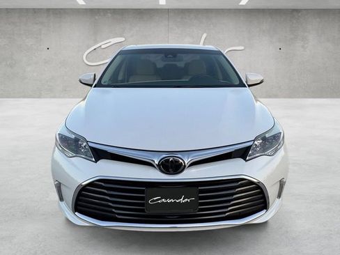 Used 2018 Toyota Avalon XLE Premium image 18