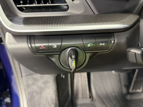 Certified 2025 Porsche 911 Turbo S AWD/4WD image 18