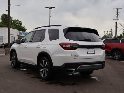 Certified 2025 Honda Pilot Elite image 5