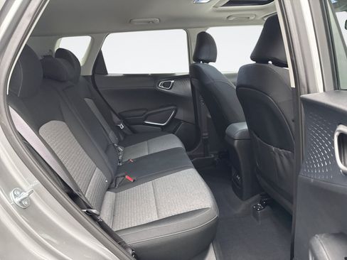 Used 2025 Kia Soul EX FWD image 21