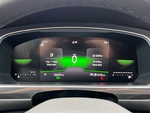 Used 2024 Volkswagen Tiguan Wolfsburg Edition image 39