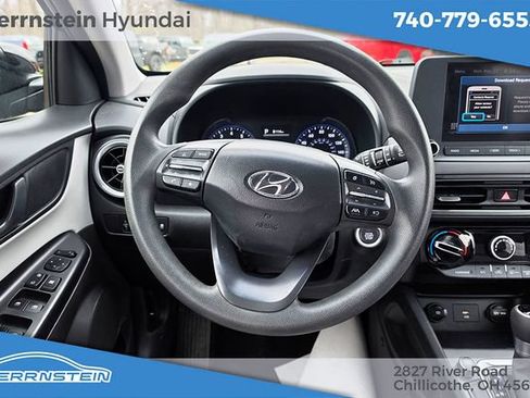 Used 2023 Hyundai Kona SEL w/ Cargo Package AWD/4WD image 7