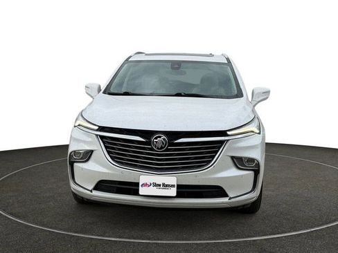 Used 2024 Buick Enclave Essence w/ Experience Buick Package AWD/4WD image 10