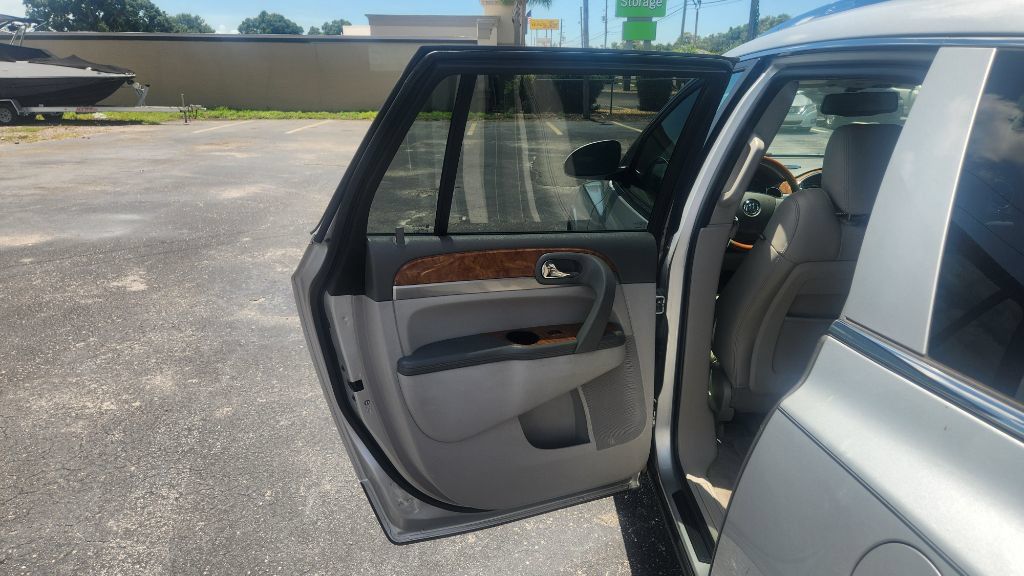 Used 2012 Buick Enclave Leather AWD/4WD image 11