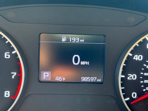 Used 2021 Kia Seltos S image 15