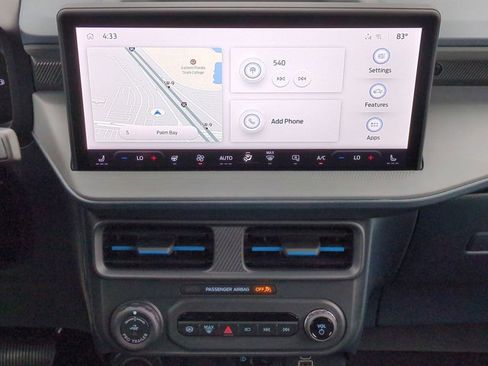 New 2025 Ford Maverick Lobo image 18