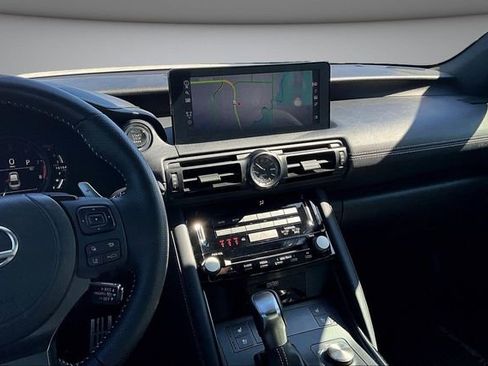 Used 2023 Lexus IS 500 image 9