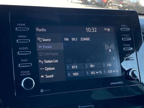 Used 2024 Toyota Camry SE image 22