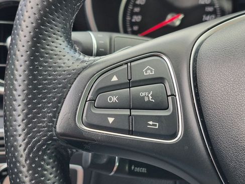 Used 2016 Mercedes-Benz C 300 Sedan image 11