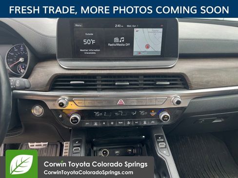 Used 2021 Kia Telluride SX w/ SX Prestige Package image 17