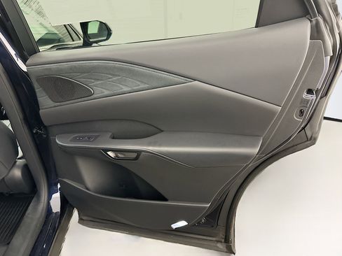 Used 2023 Lexus RX 350 F Sport w/ Accessory Package image 33