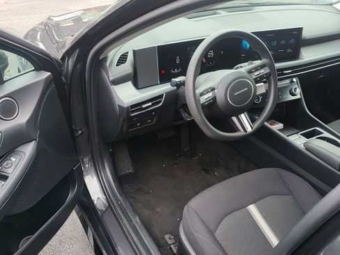 Used 2025 Hyundai Sonata SEL FWD image 3