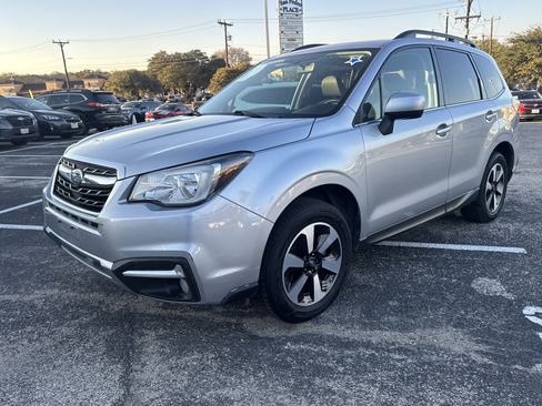 Used 2018 Subaru Forester 2.5i Limited image 7