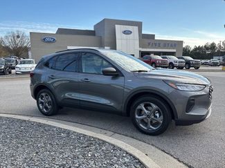 New 2026 Ford Escape ST-Line w/ Tech Pack #1 video 1