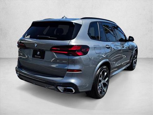 Certified 2026 BMW X5 xDrive40i w/ M Sport Package AWD/4WD image 5