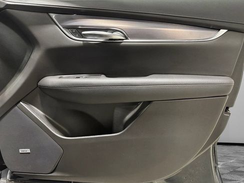 Used 2019 Cadillac XT5 Luxury image 12