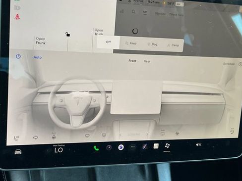 Used 2023 Tesla Model Y Long Range image 38