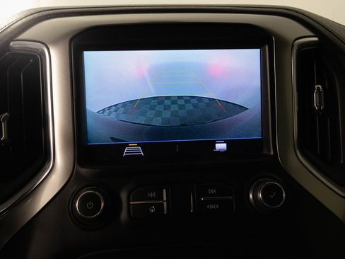 Used 2021 Chevrolet Silverado 1500 RST image 7