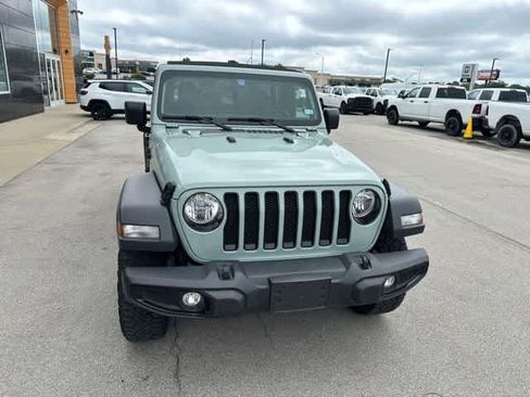 Used 2023 Jeep Wrangler Unlimited Sport AWD/4WD image 24