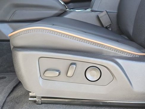 New 2026 GMC Canyon AT4 image 18