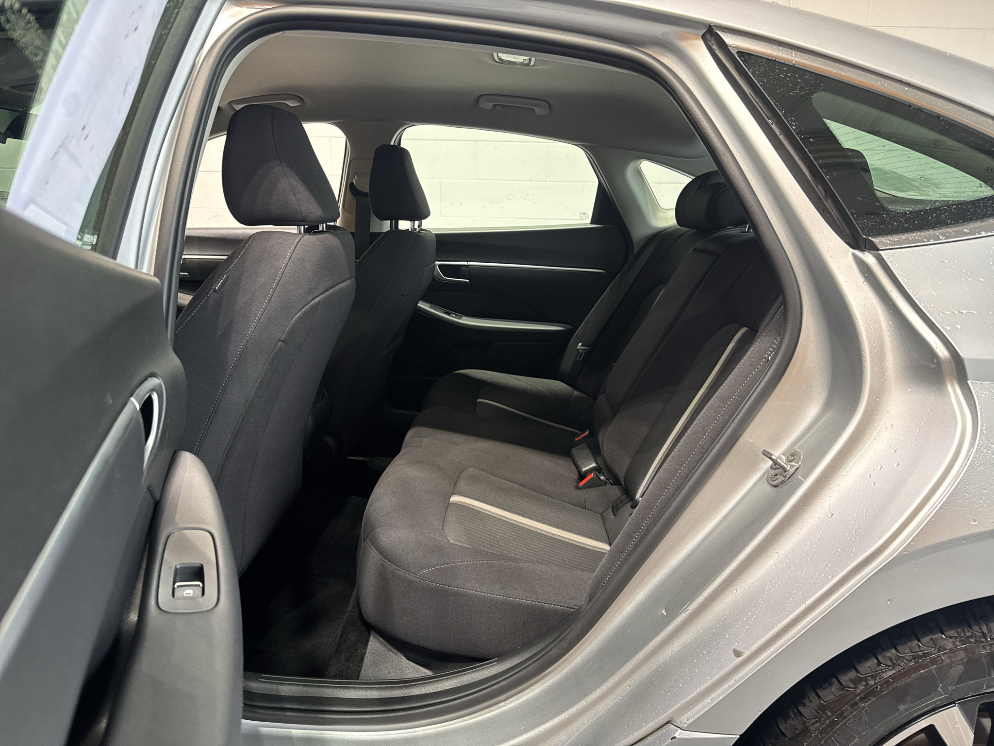 Used 2025 Hyundai Sonata SEL FWD image 10