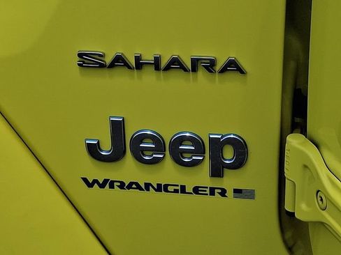 Used 2024 Jeep Wrangler Unlimited Sahara AWD/4WD image 30