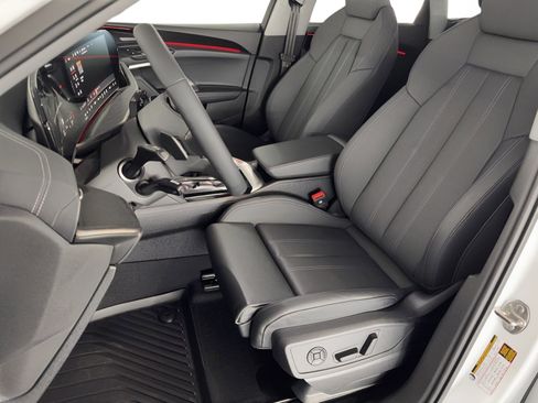 Certified 2025 Audi Q5 Premium Plus w/ Premium Plus image 5