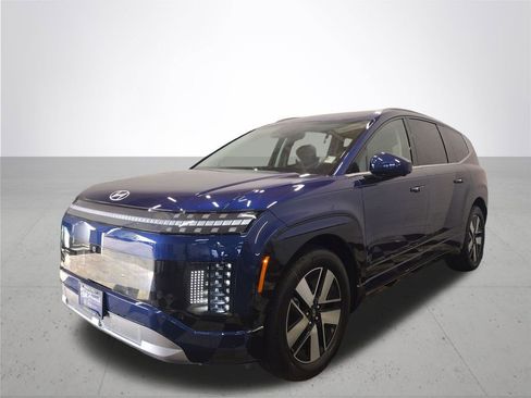 New 2026 Hyundai Ioniq 9 SEL image 2