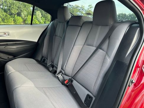 Used 2022 Toyota Corolla SE FWD image 14