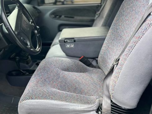 Used 2002 Dodge Ram 2500 Truck SLT image 15