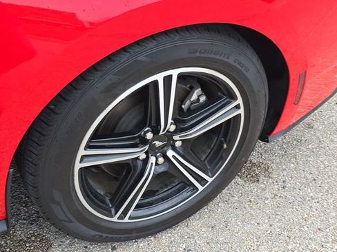 Used 2024 Ford Mustang Premium RWD image 10