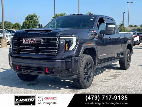 Used 2025 GMC Sierra 2500 AT4 w/ AT4 Premium Plus Package AWD/4WD image 3