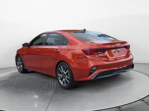 Used 2023 Kia Forte LXS FWD image 3